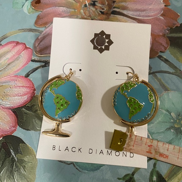 ⭐️NEW Black Diamond Gold Tone Metal Blue World Globe Drop Earrings - Picture 11 of 11
